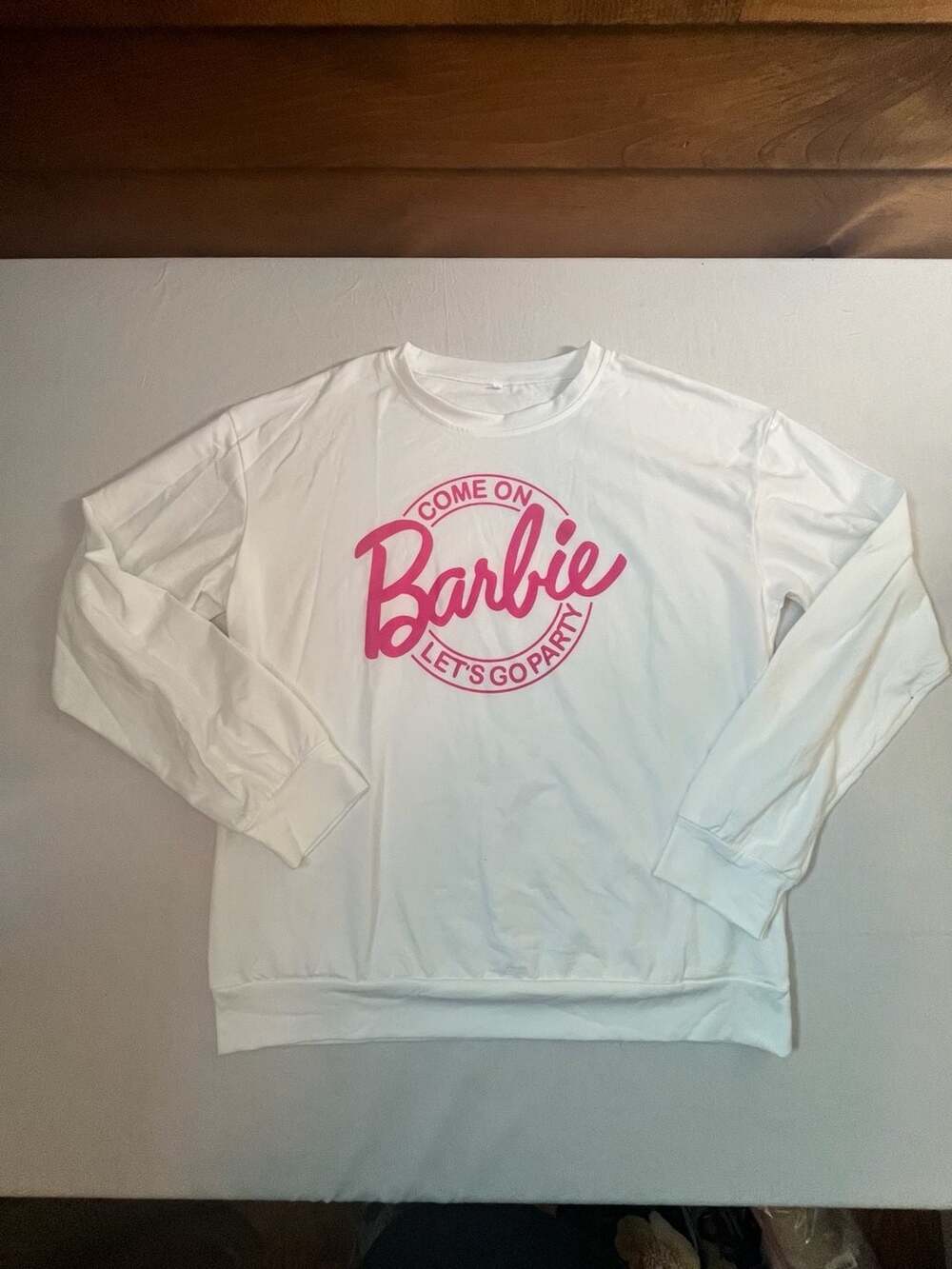 Barbie Come On Barbie Let's Go Party White Long Sleeve Crewneck Sweatshirt y2k